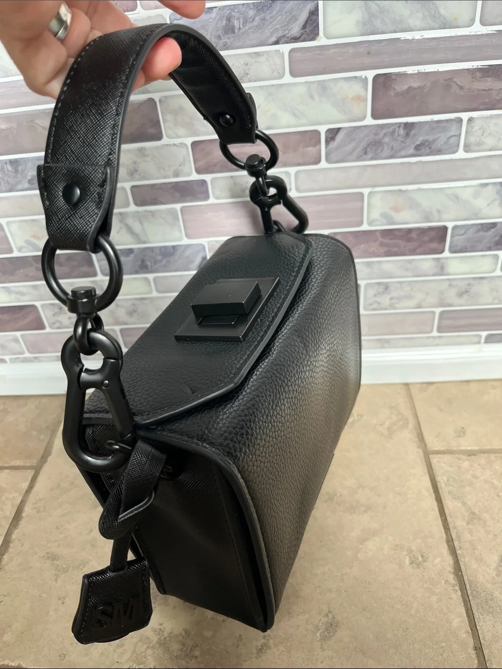 Steve Madden Bkween camera cross body bag with logo taping strap in black - Picture 4 of 17